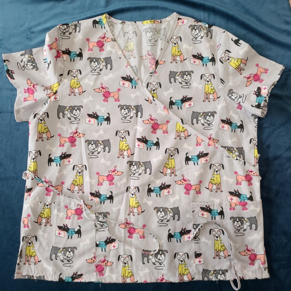 Scrub top